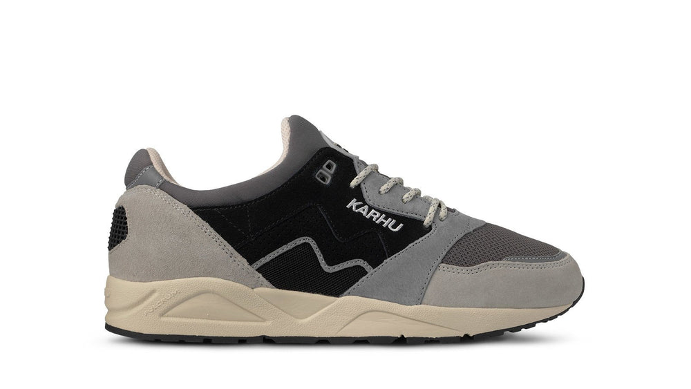 Aria 95 Dawn Blue / Jet Black - F803122 Lifestyle sneakers | Karhu US