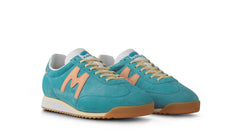 Mestari Delphinium Blue / Peach Fuzz | Karhu US