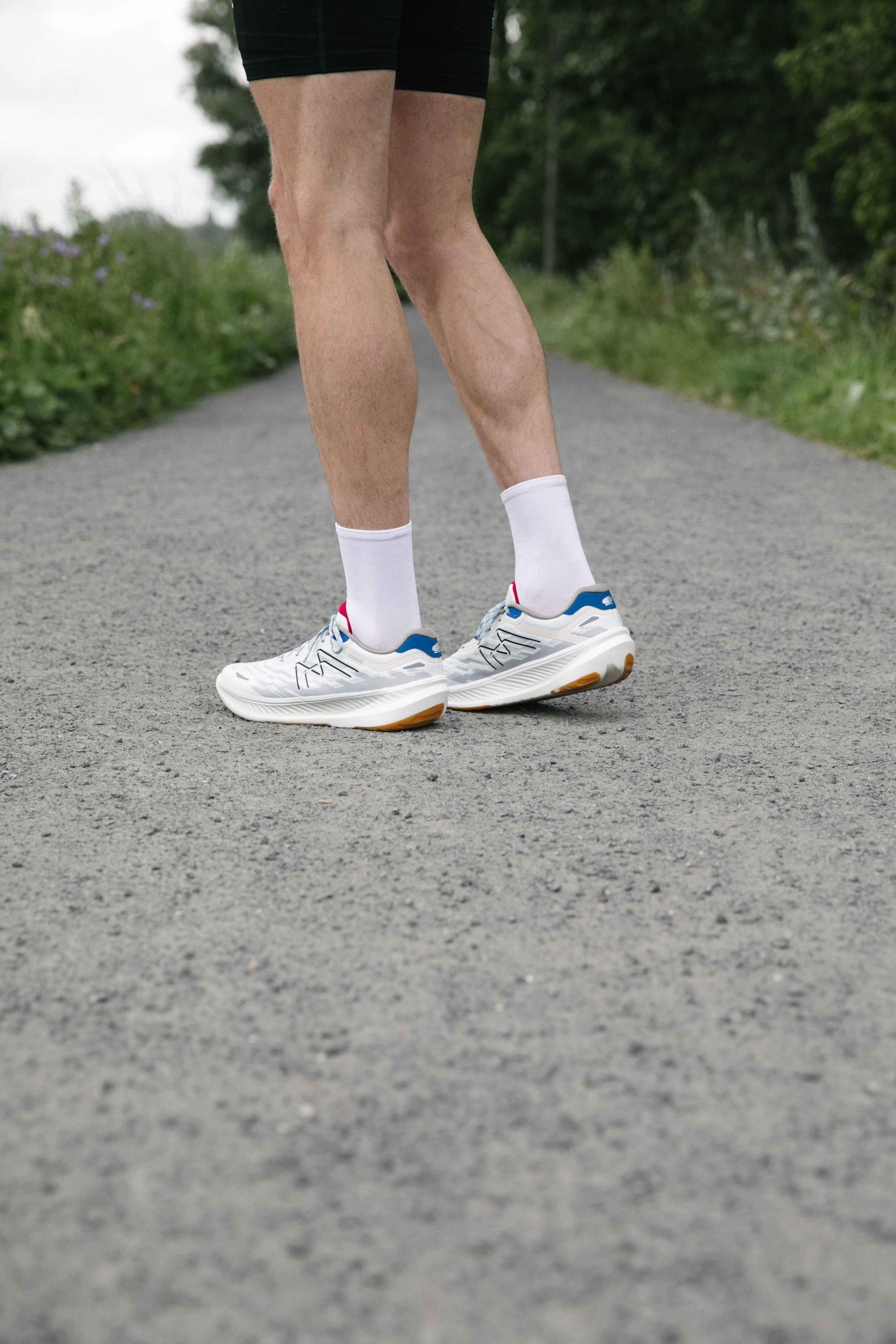 Men's Fusion 4.5 Bit of Blue / Skydiver - Running Shoe | Karhu on sale