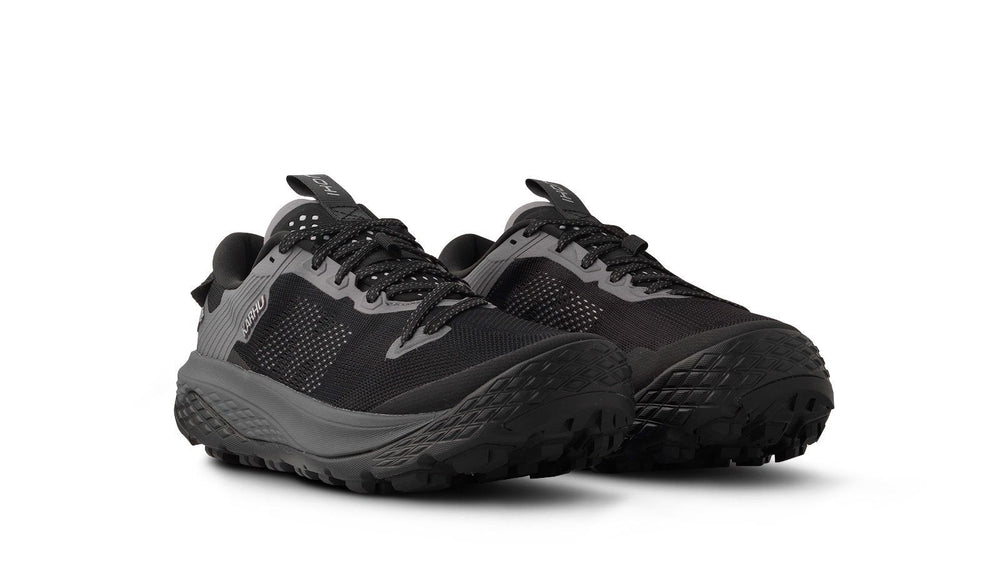 Black water resistant men's  Ikoni Trail running shoe | Karhu near me