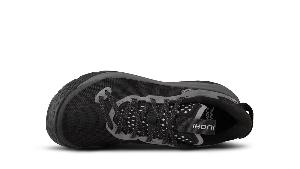 Black water resistant men's  Ikoni Trail running shoe | Karhu near me