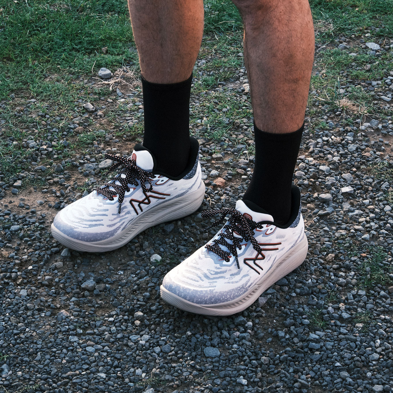 Men's Ikoni ATR - White Sand / Chili | Karhu US