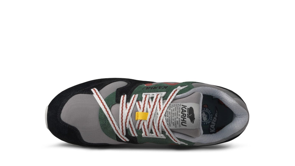 Synchron classic - jet black / hot sauce | Karhu sale