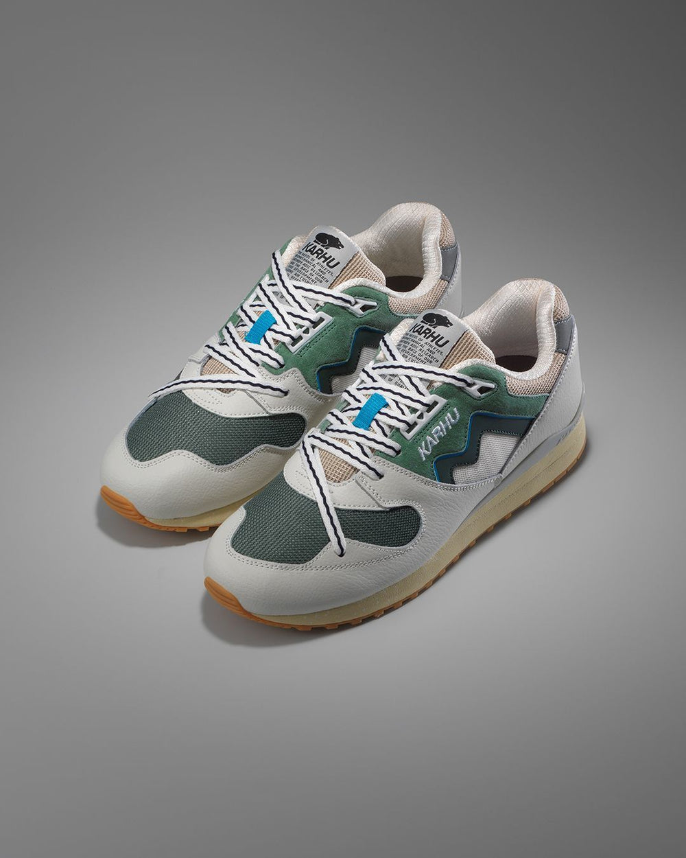 Synchron ClassicLily White / Forest Green | Karhu discount