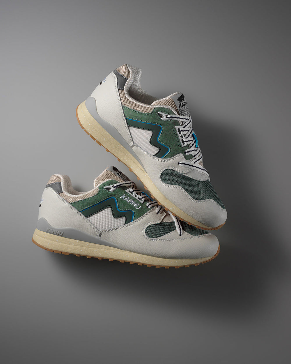 Synchron ClassicLily White / Forest Green | Karhu discount