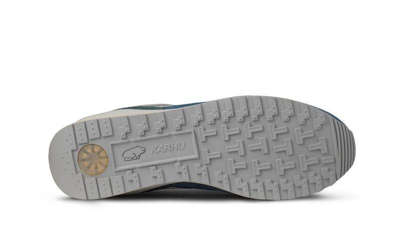 synchron classic coronet blue / silver lining | Karhu US
