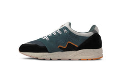Aria 95 jet black/stormy weather | Karhu outlet