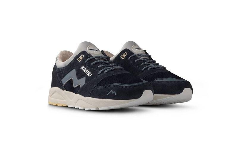 Aria 95 India Ink / Stormy Weather | Karhu US
