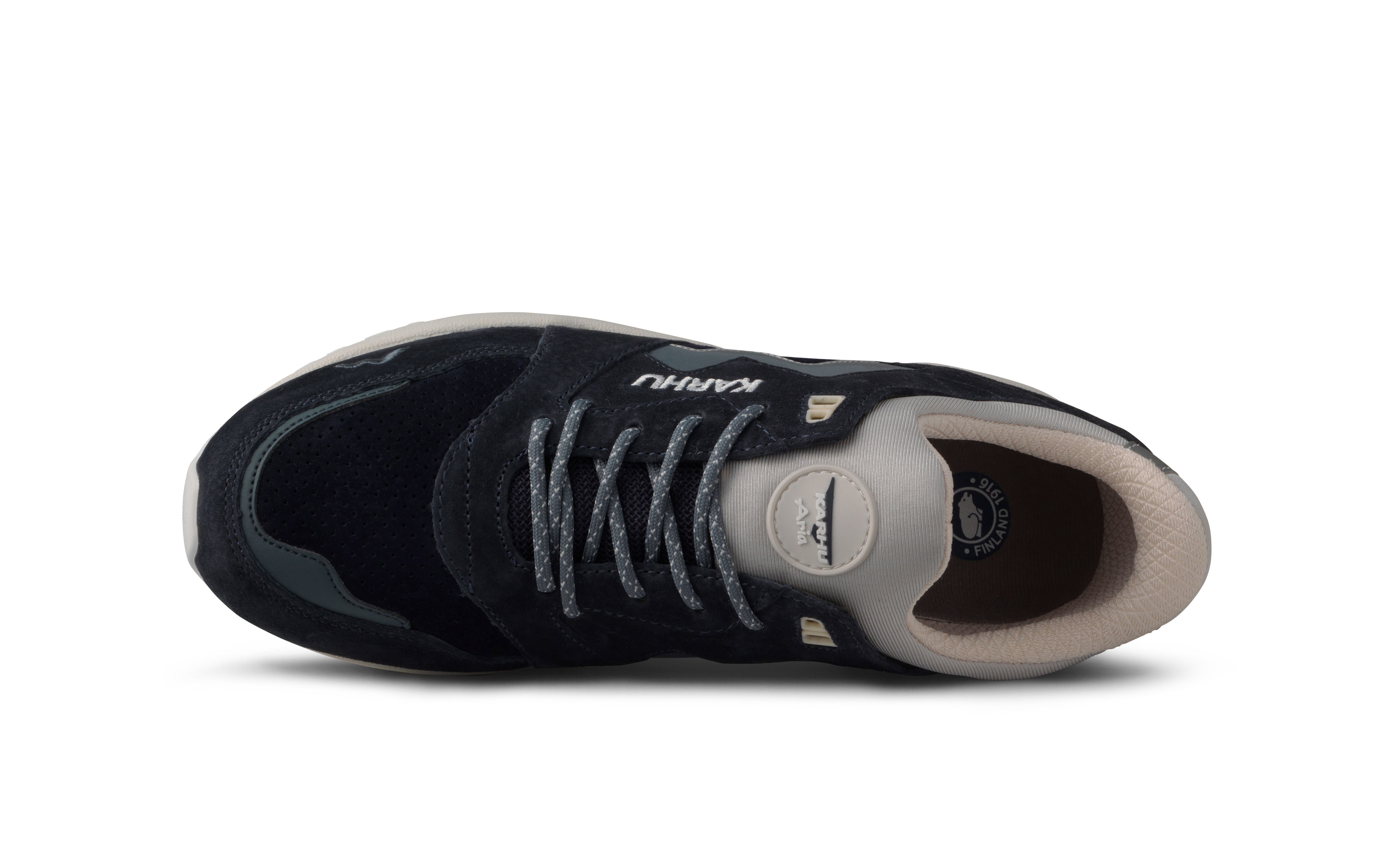 Aria 95 India Ink / Stormy Weather | Karhu US