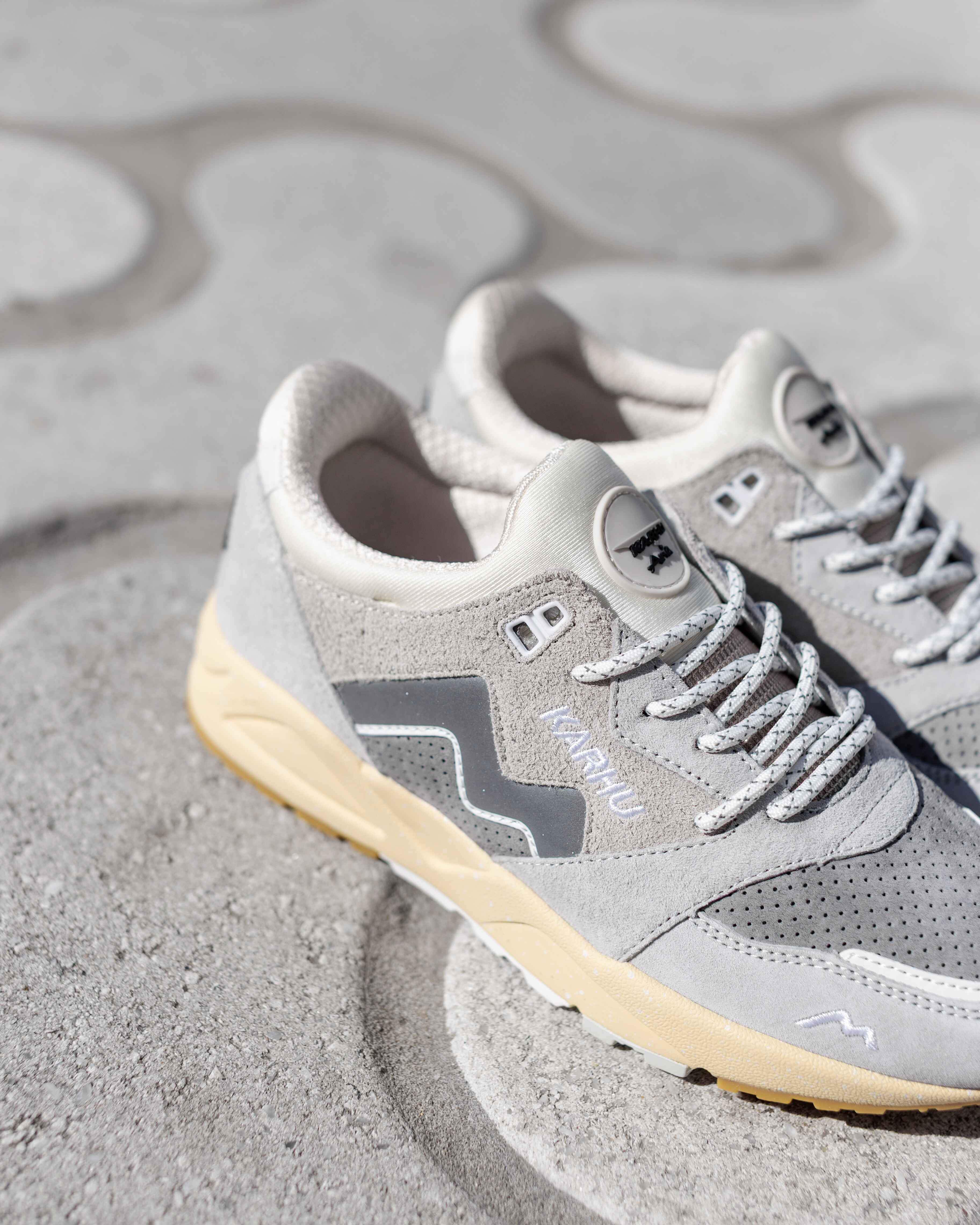 Aria 95 - Lunar Rock / Foggy Dew | Karhu near me