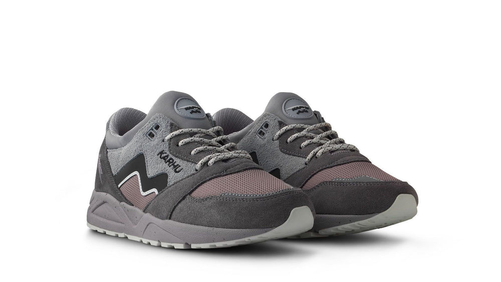 Aria 95 Smoked Pearl / Caviar | Karhu online