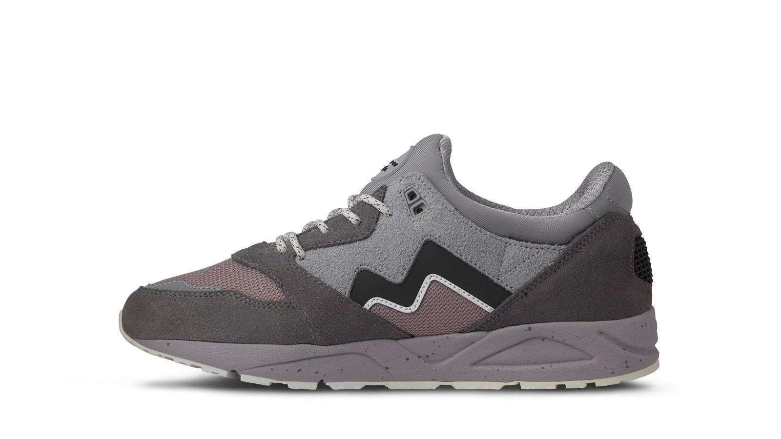 Aria 95 Smoked Pearl / Caviar | Karhu online