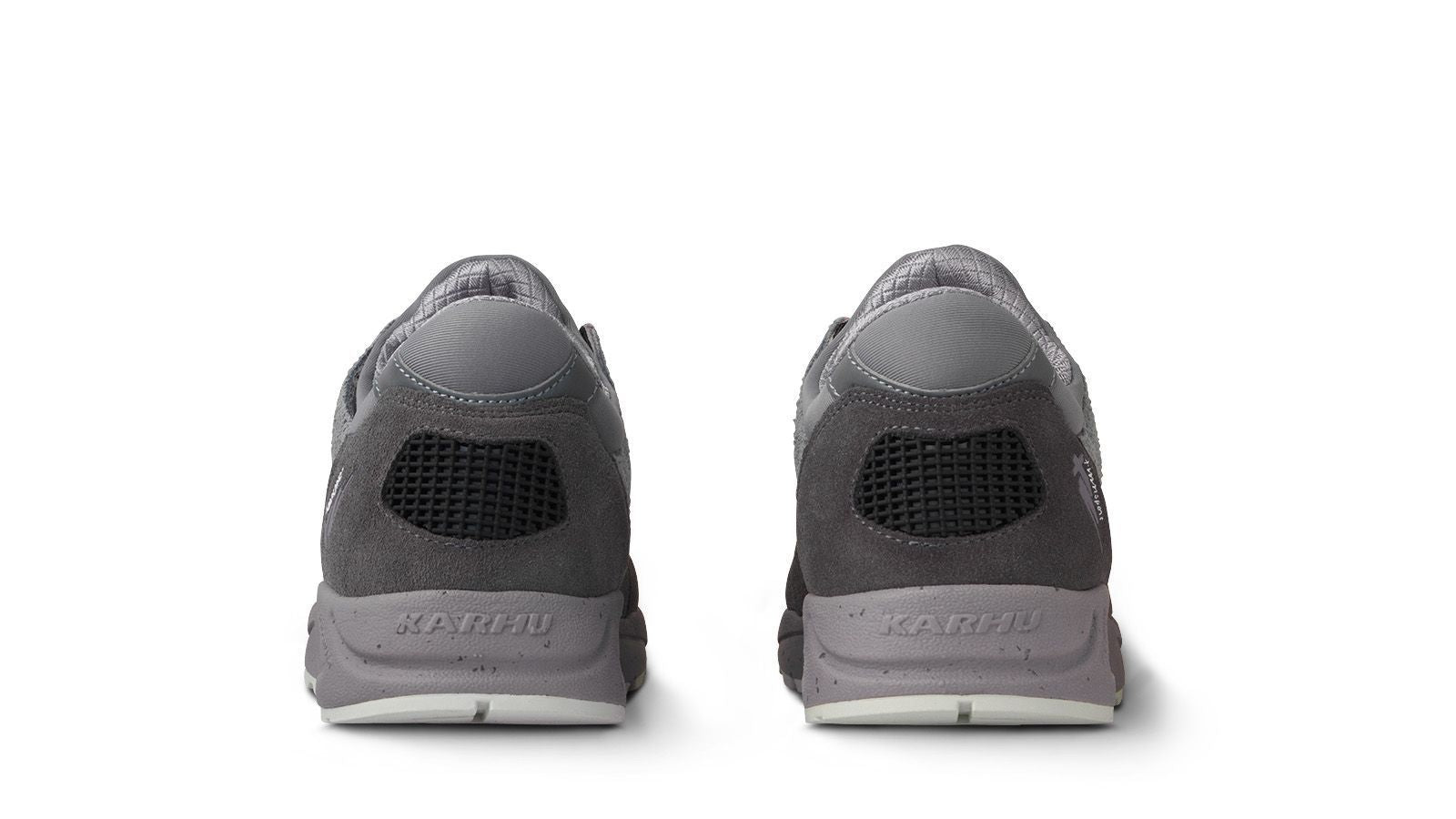 Aria 95 Smoked Pearl / Caviar | Karhu online