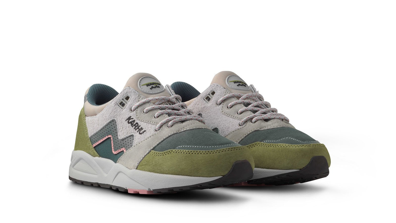 aria 95 - sphagnum / dark forest | Karhu for sale