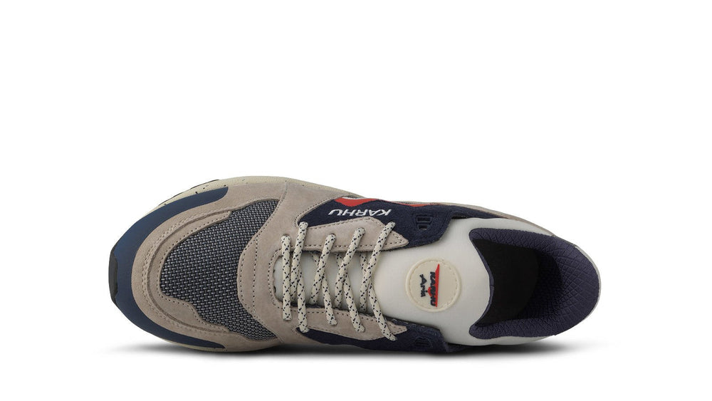 Aria 95 - Silver Lining / Fiery Red | Karhu US