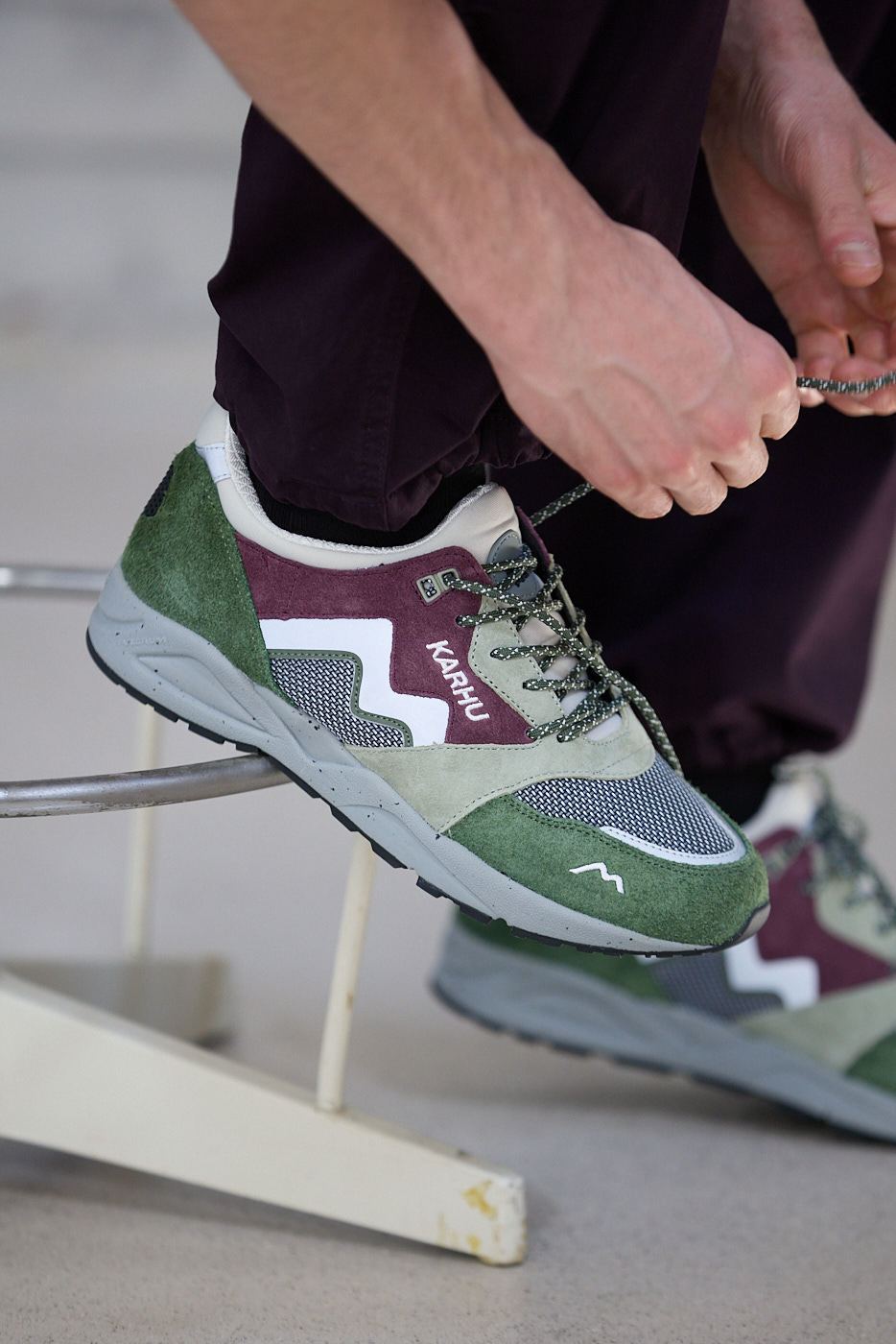 Aria 95 - Bronze Green / Fig | Karhu online