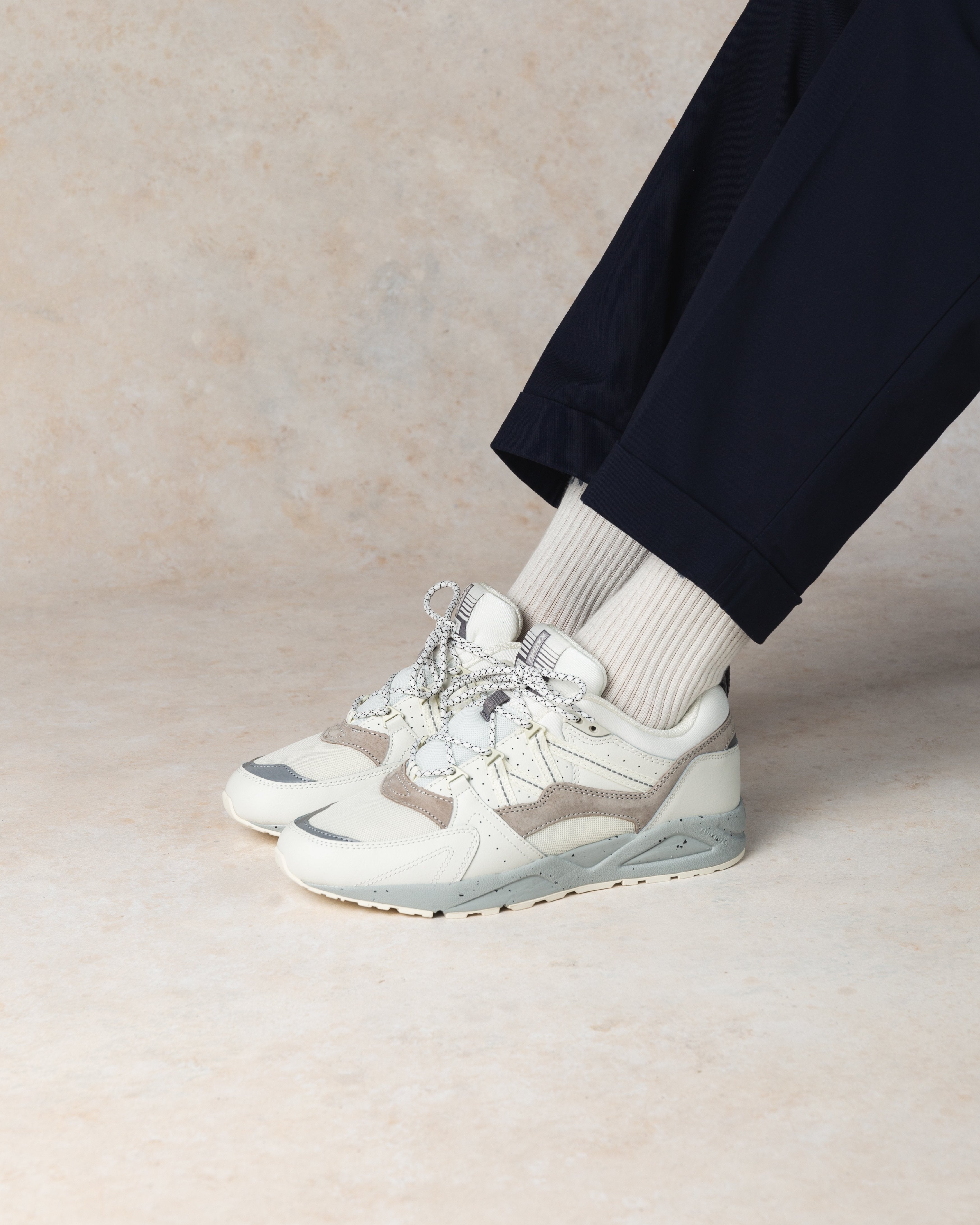 Fusion 2.0 Bright White / Foggy Dew | Karhu discount