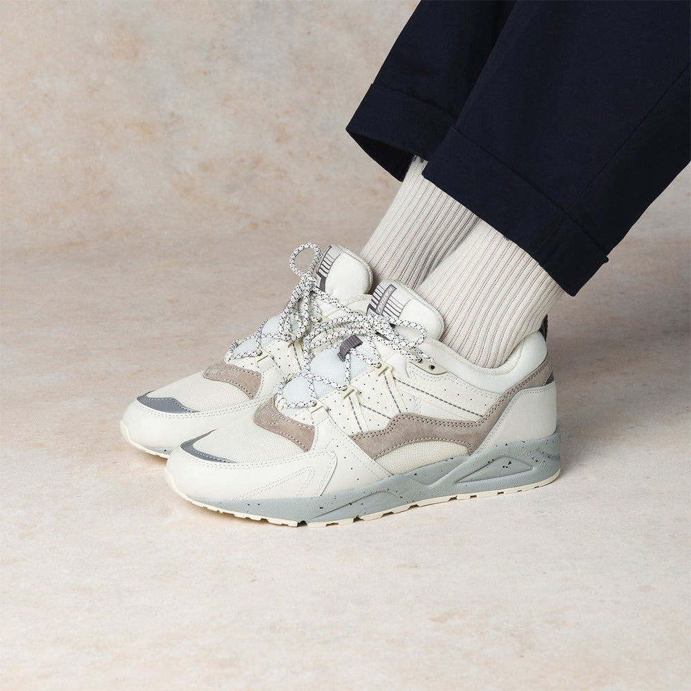 Fusion 2.0 Bright White / Foggy Dew | Karhu discount