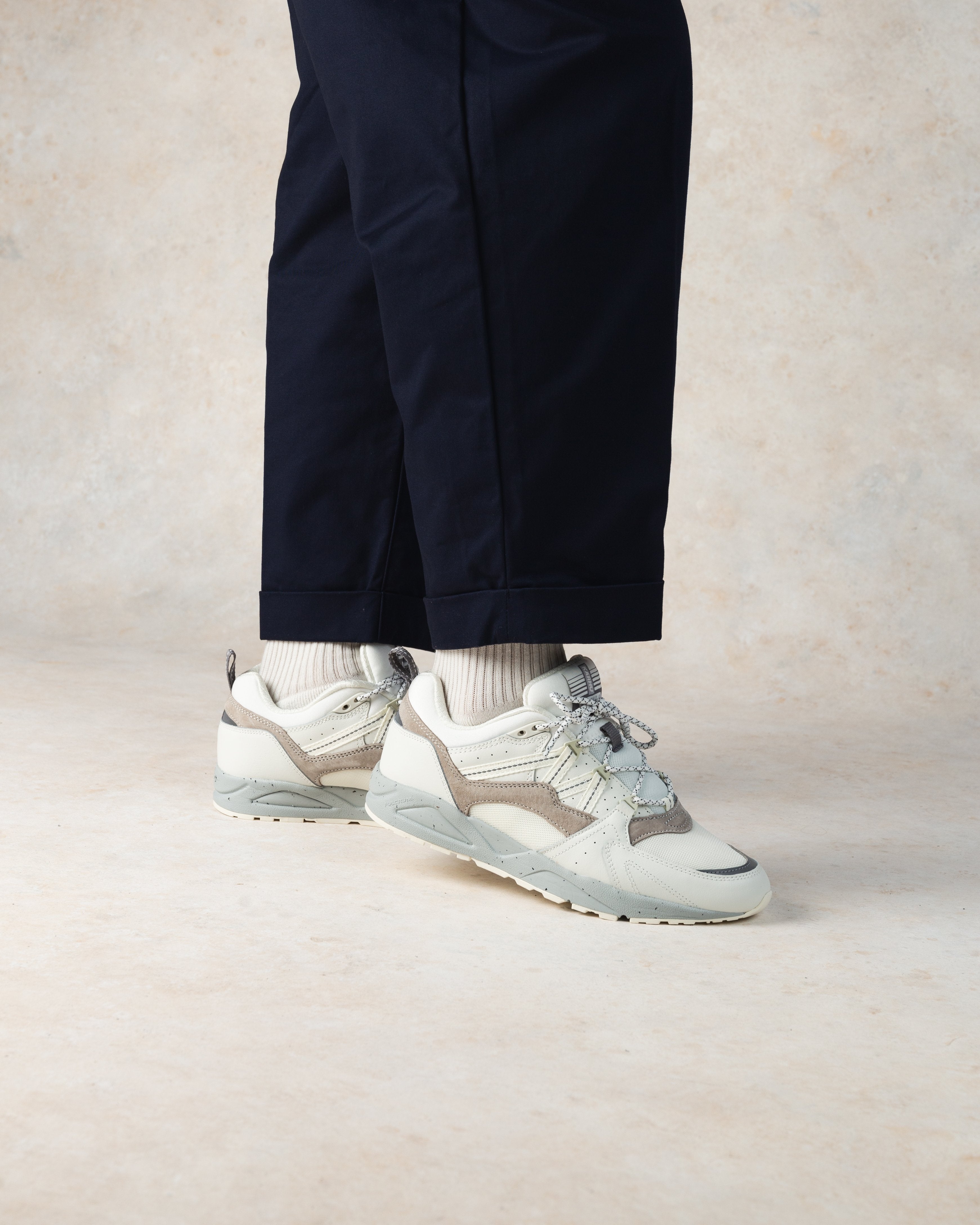 Fusion 2.0 Bright White / Foggy Dew | Karhu discount