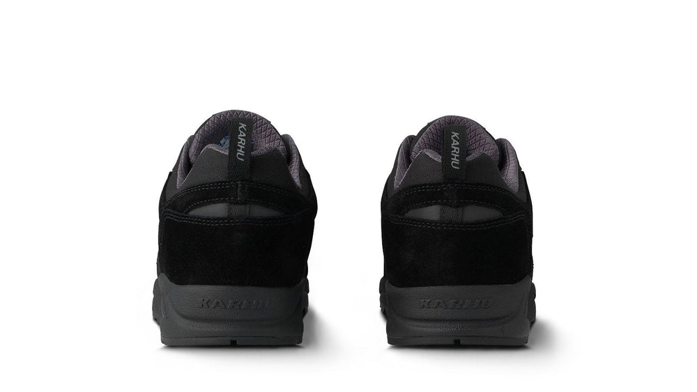 Fusion 2.0 – Jet Black / Nine Iron | Karhu US