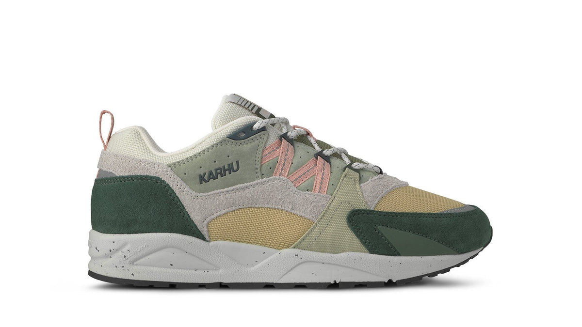 Fusion 2.0 – Darkest Spruce / Cameo Rose | Karhu outlet