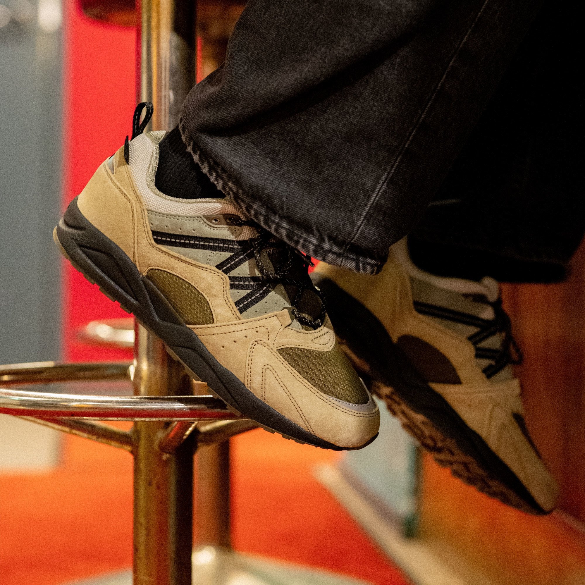Fusion 2.0 CORDURA® – Pale Olive Green / Jet Black | Karhu near me