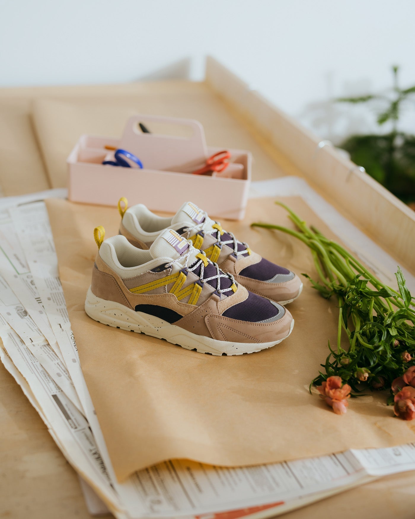 Fusion 2.0 – Warm Taupe / Mango Mint | Karhu outlet