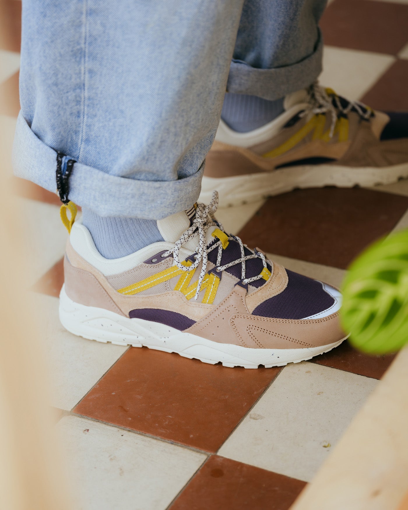 Fusion 2.0 – Warm Taupe / Mango Mint | Karhu outlet