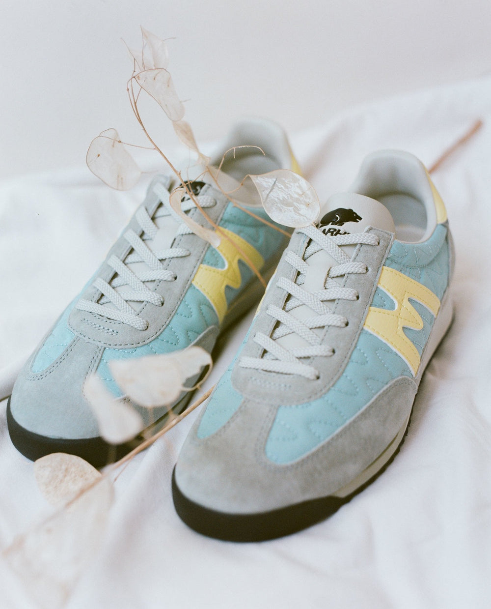 Mestari – Aqua Gray / Wax Yellow | Karhu near me