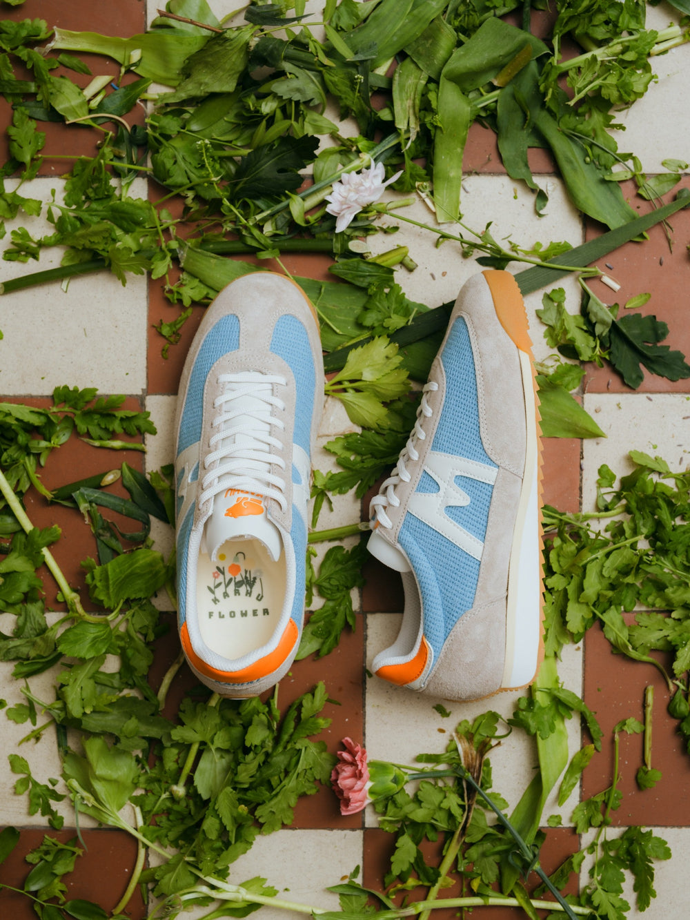 Mestari 76 Silver Lining / Orange Peel - Lifestyle sneakers | Karhu on sale