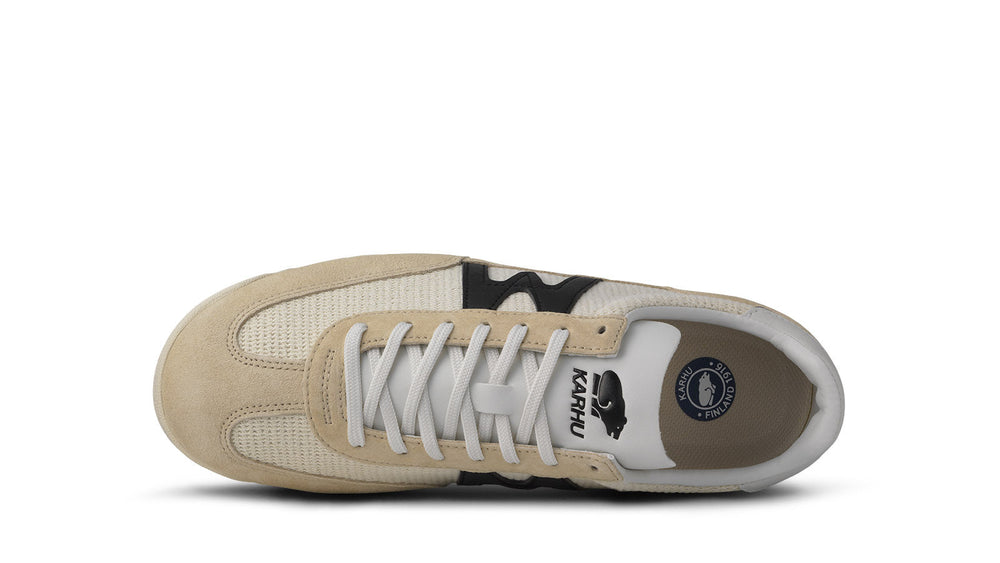 Mestari 76 Boulder / Jet Black - Lifestyle sneakers | Karhu near me