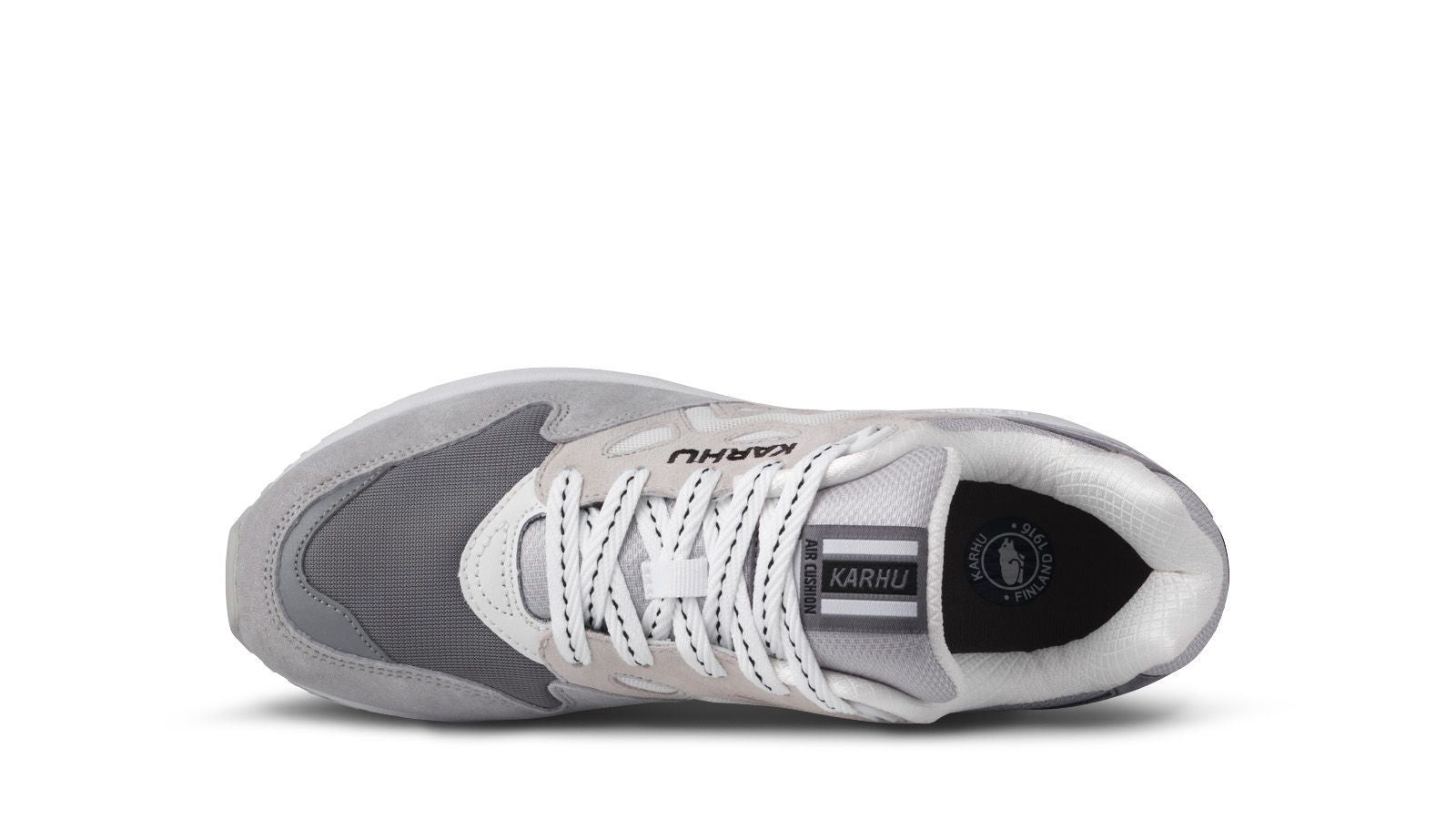 Legacy 96 – Dawn Blue / Bright White | Karhu US