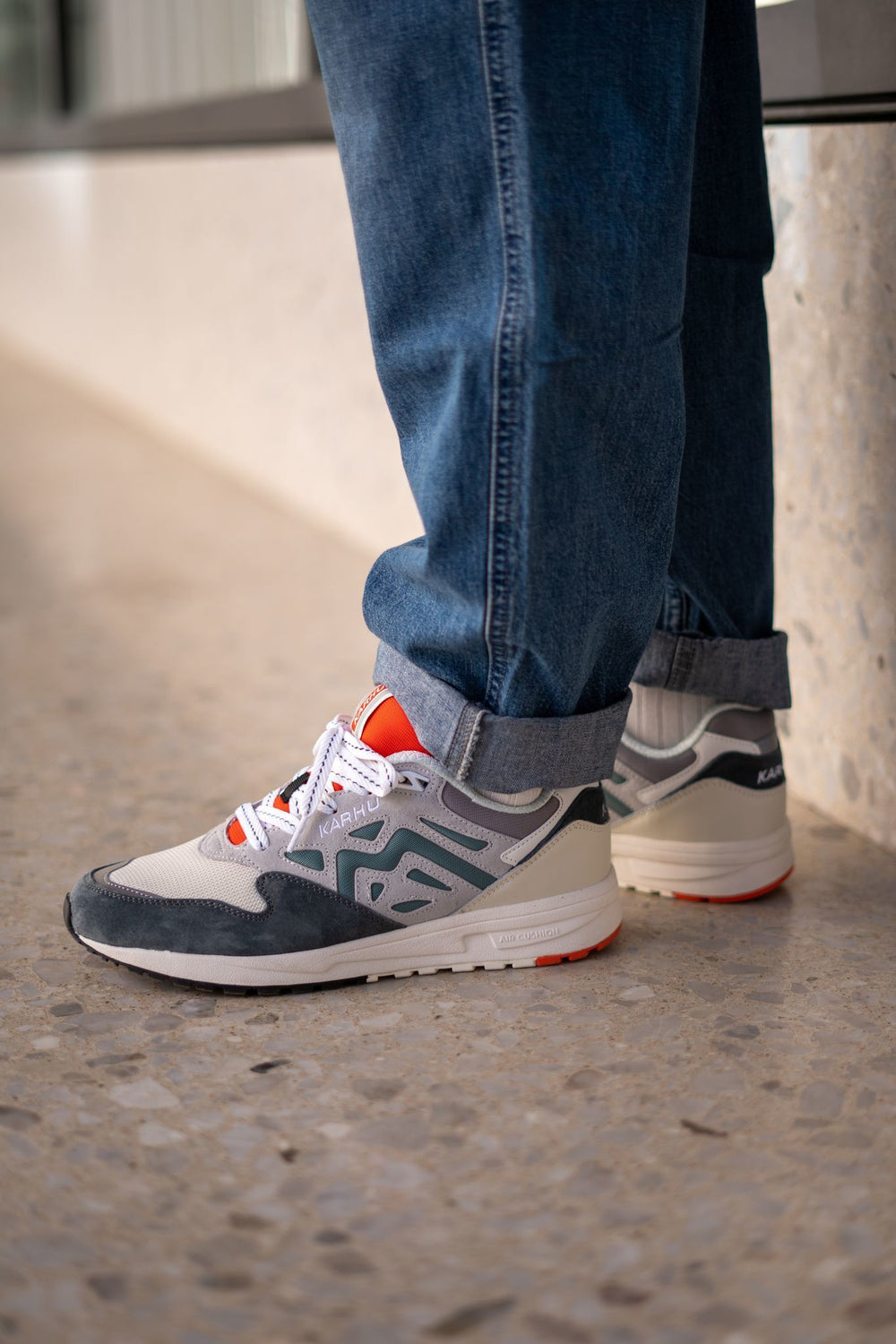 Legacy 96 - turbulence / dawn blue | Karhu outlet