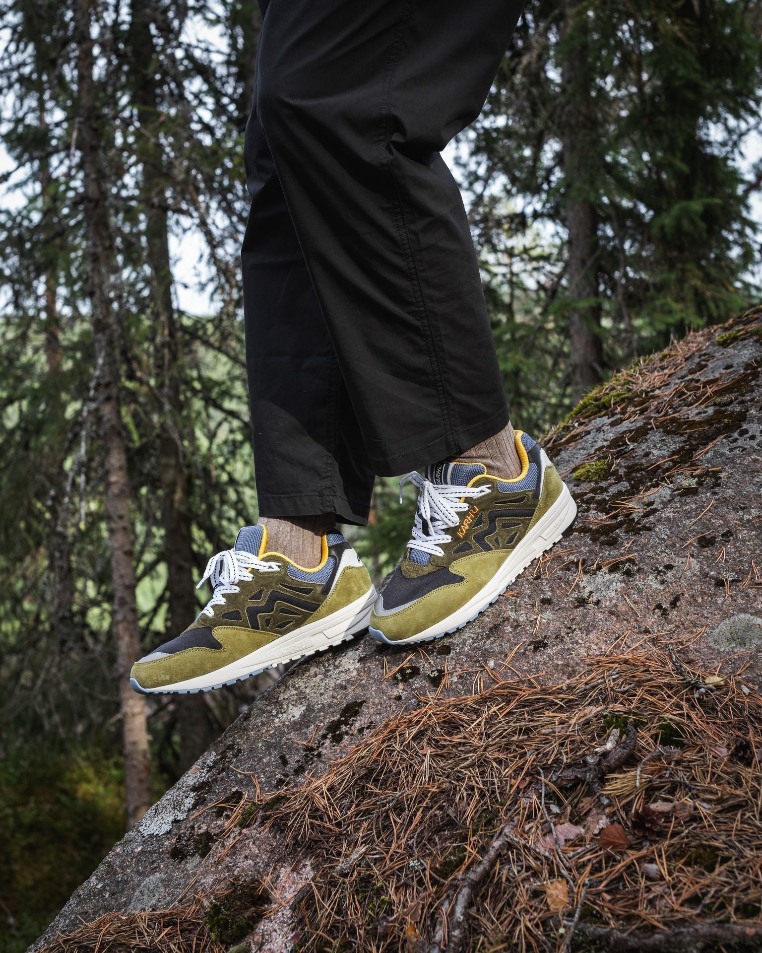 Legacy 96 "trees of finland" pack green moss / india ink | Karhu discount