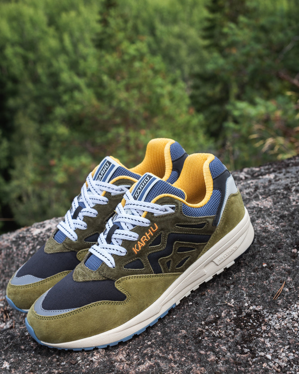 Legacy 96 "trees of finland" pack green moss / india ink | Karhu discount