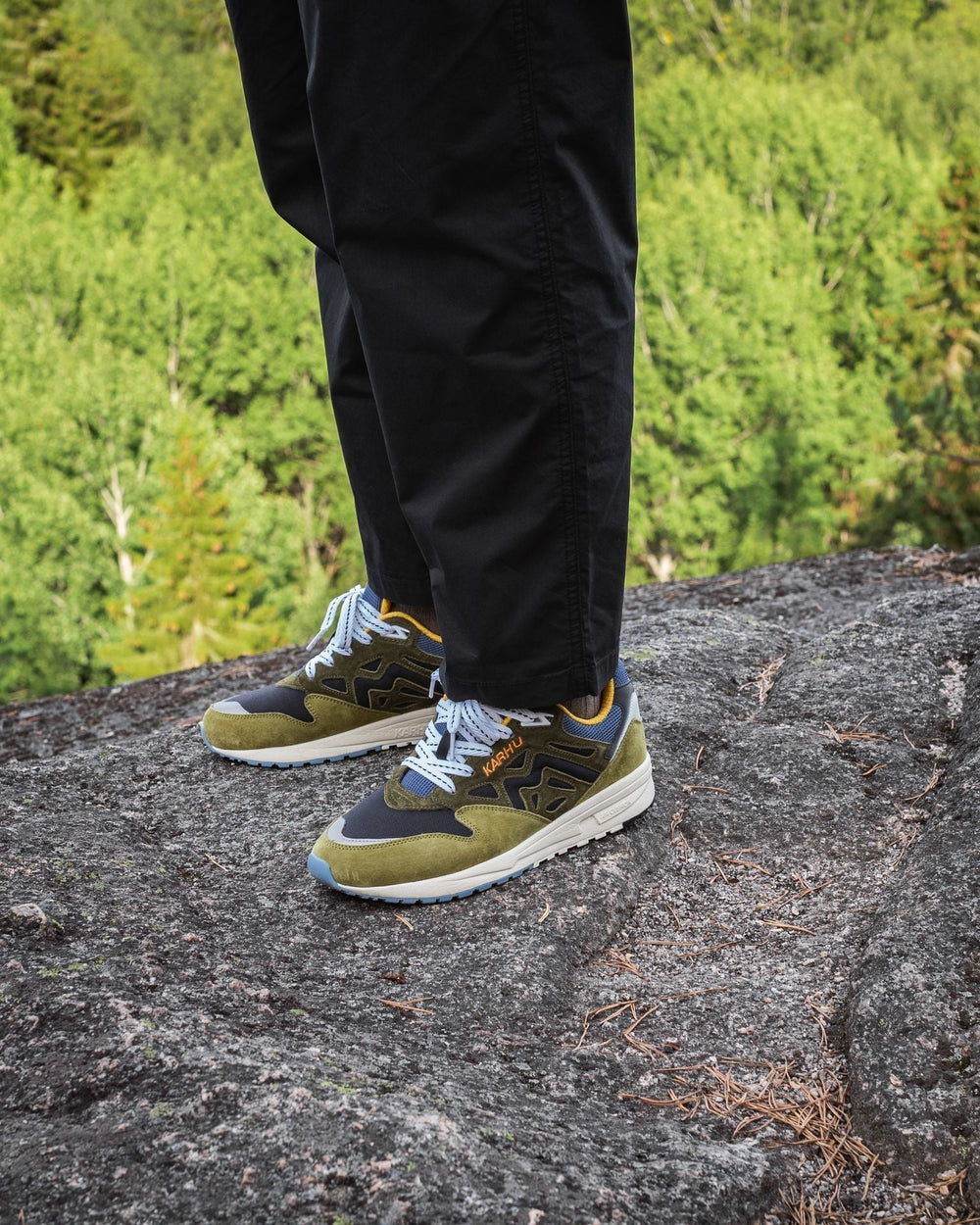 Legacy 96 "trees of finland" pack green moss / india ink | Karhu discount