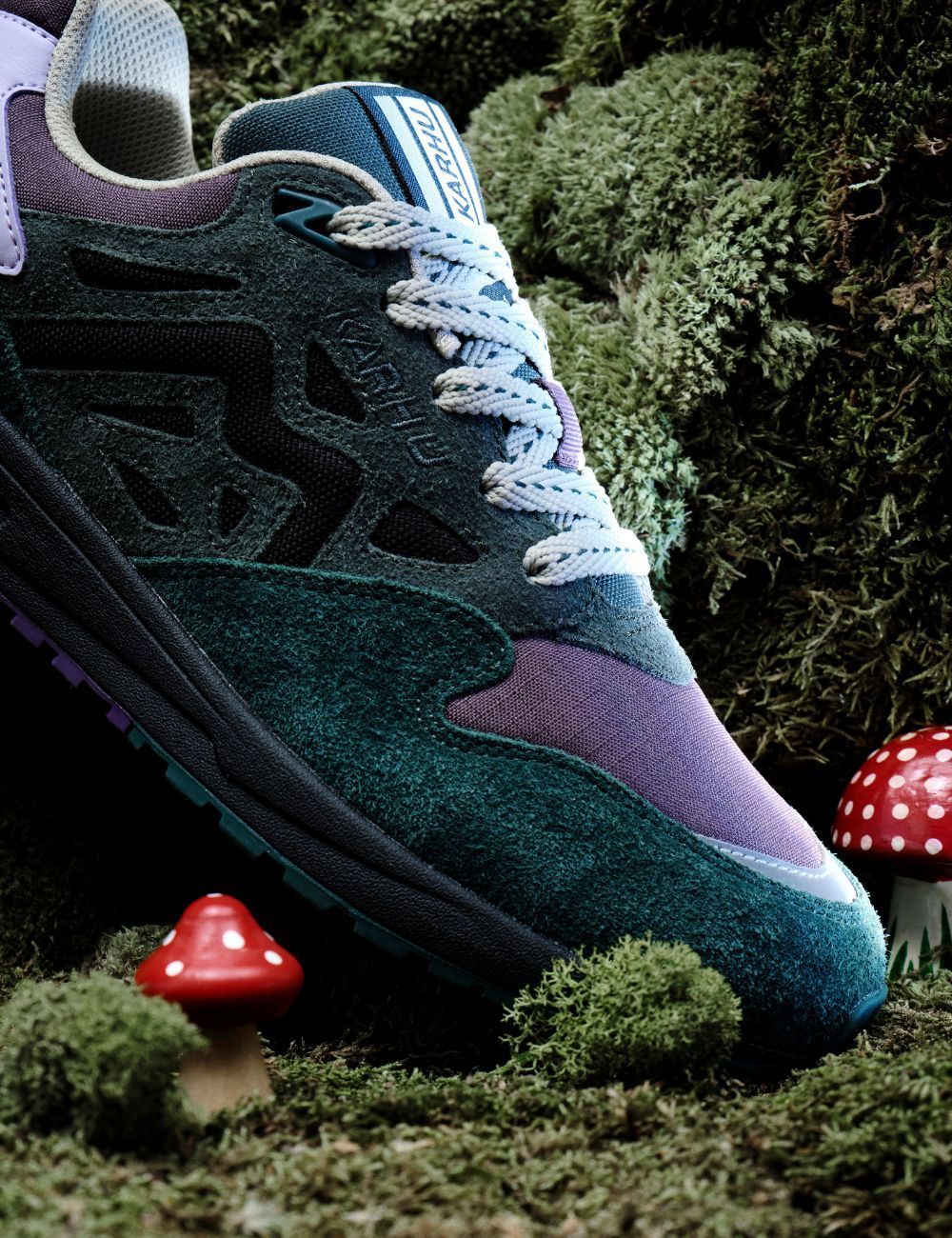 Legacy 96 Mystic Forest Rain Forest Plum Perfect F806072 sneaker | Karhu near me