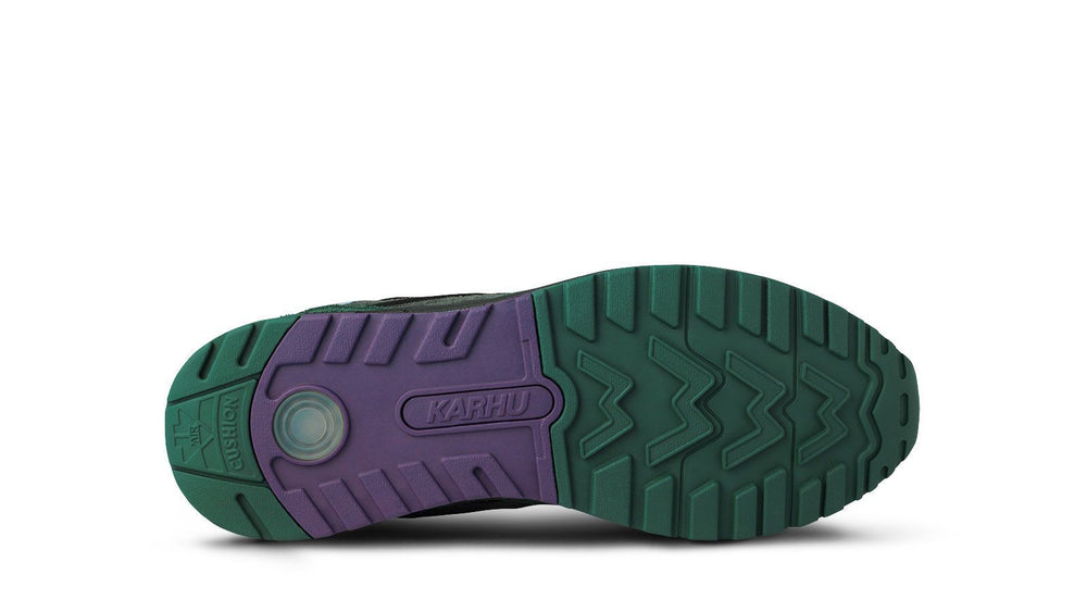 Legacy 96 Mystic Forest Rain Forest Plum Perfect F806072 sneaker | Karhu near me