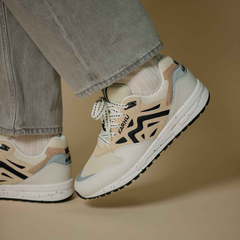 Legacy 96 Blanc de Blanc / Wood Ash - F806084 Lifestyle sneakers | Karhu discount