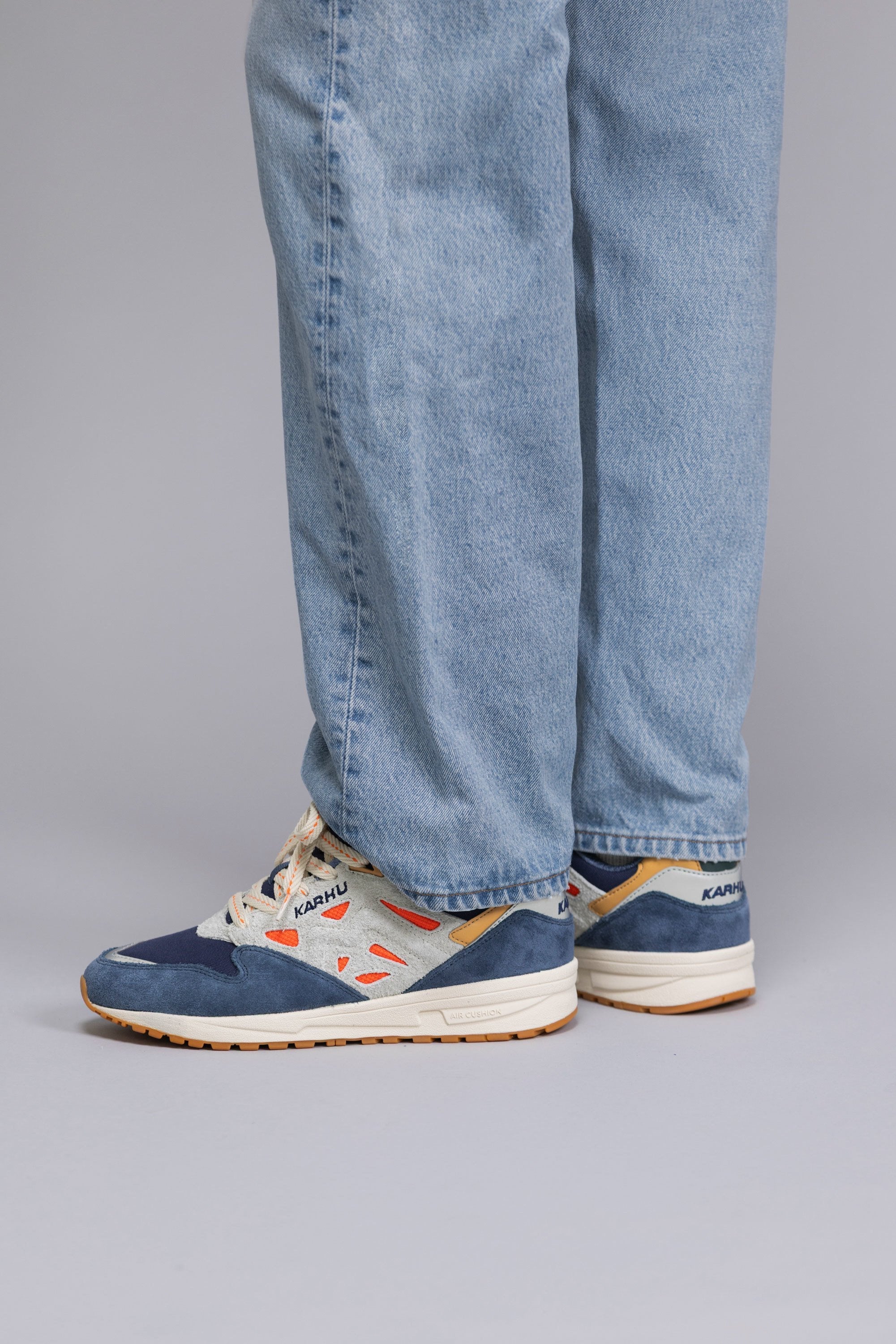 Legacy 96 – Vintage Indigo / Flame | Karhu US