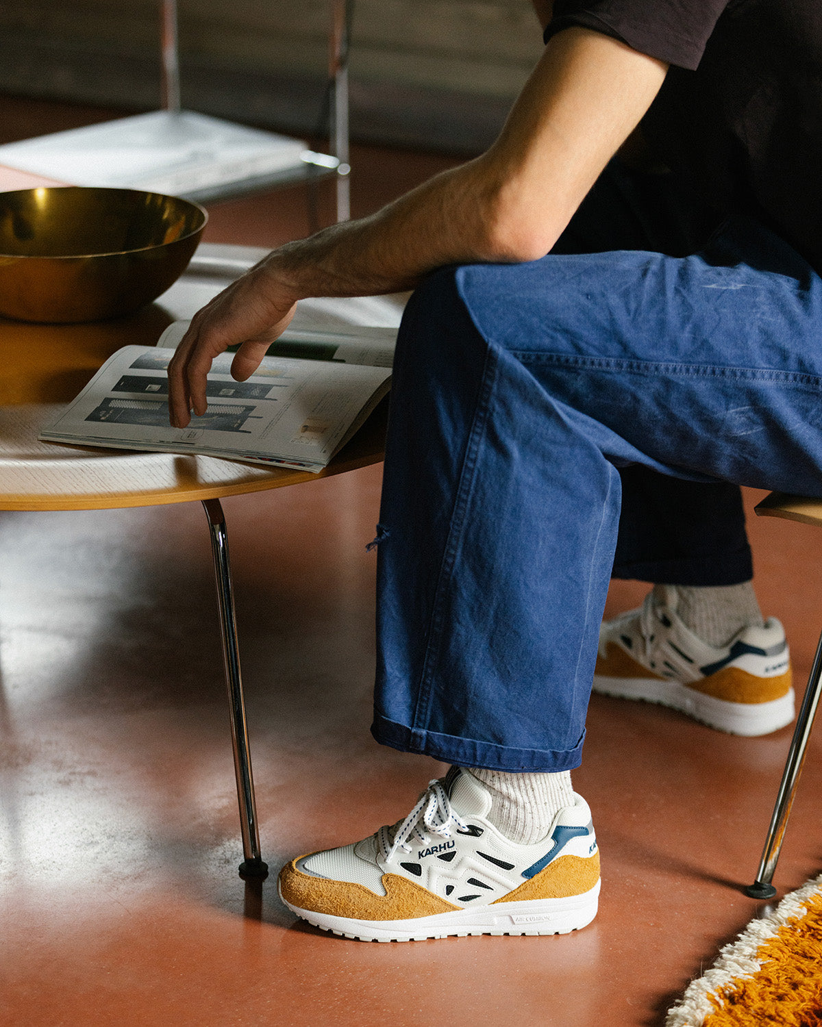 Legacy 96 – Pumpkin Spice / Bright White | Karhu on sale