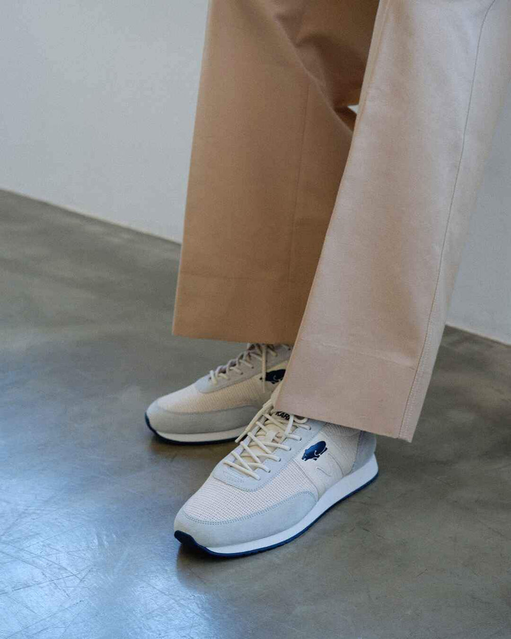 Albatross 82 Foggy Dew / Turtledove - F807060 Lifestyle sneakers | Karhu near me