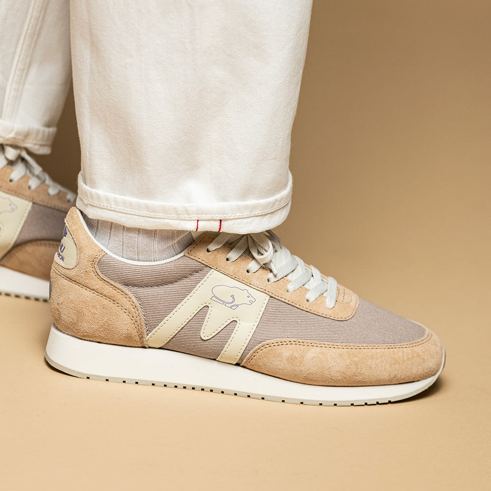 Albatross 82 - Hazelnut / Turtledove | Karhu on sale