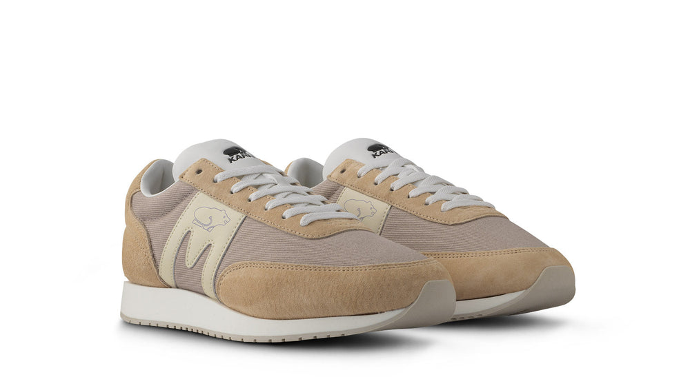 Albatross 82 - Hazelnut / Turtledove | Karhu on sale