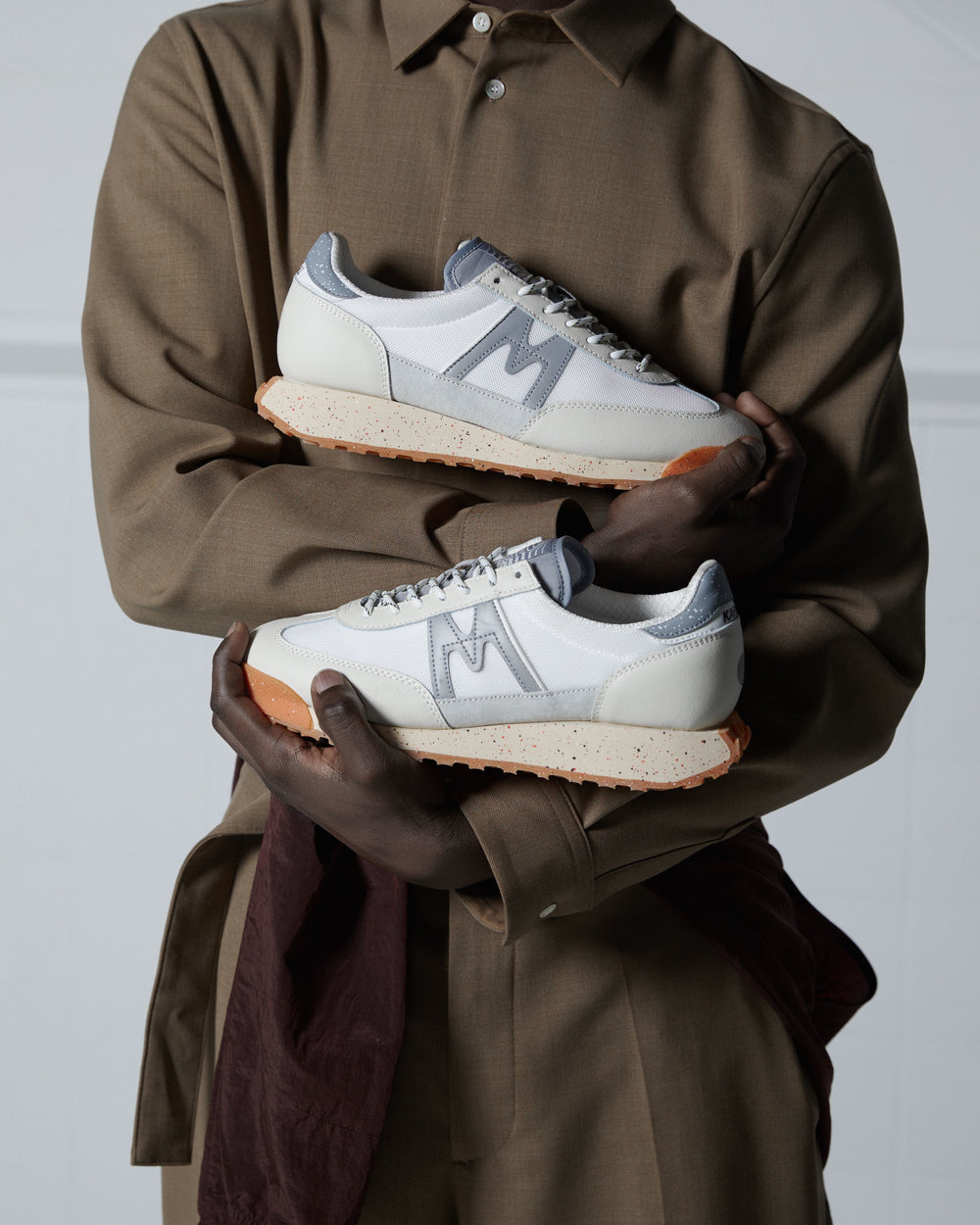 Mestari Control Lily White / Silver | Karhu near me