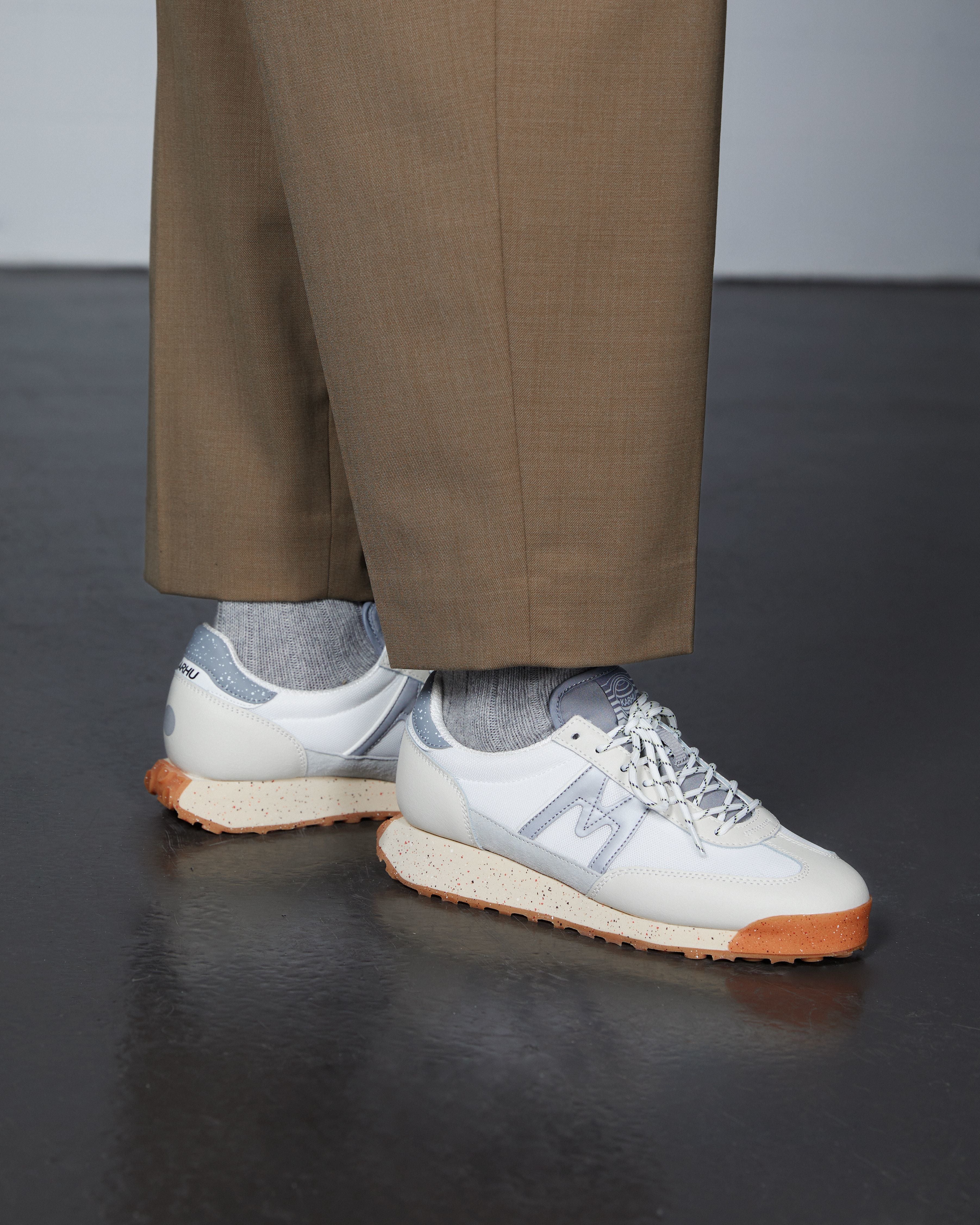 Mestari Control Lily White / Silver | Karhu near me