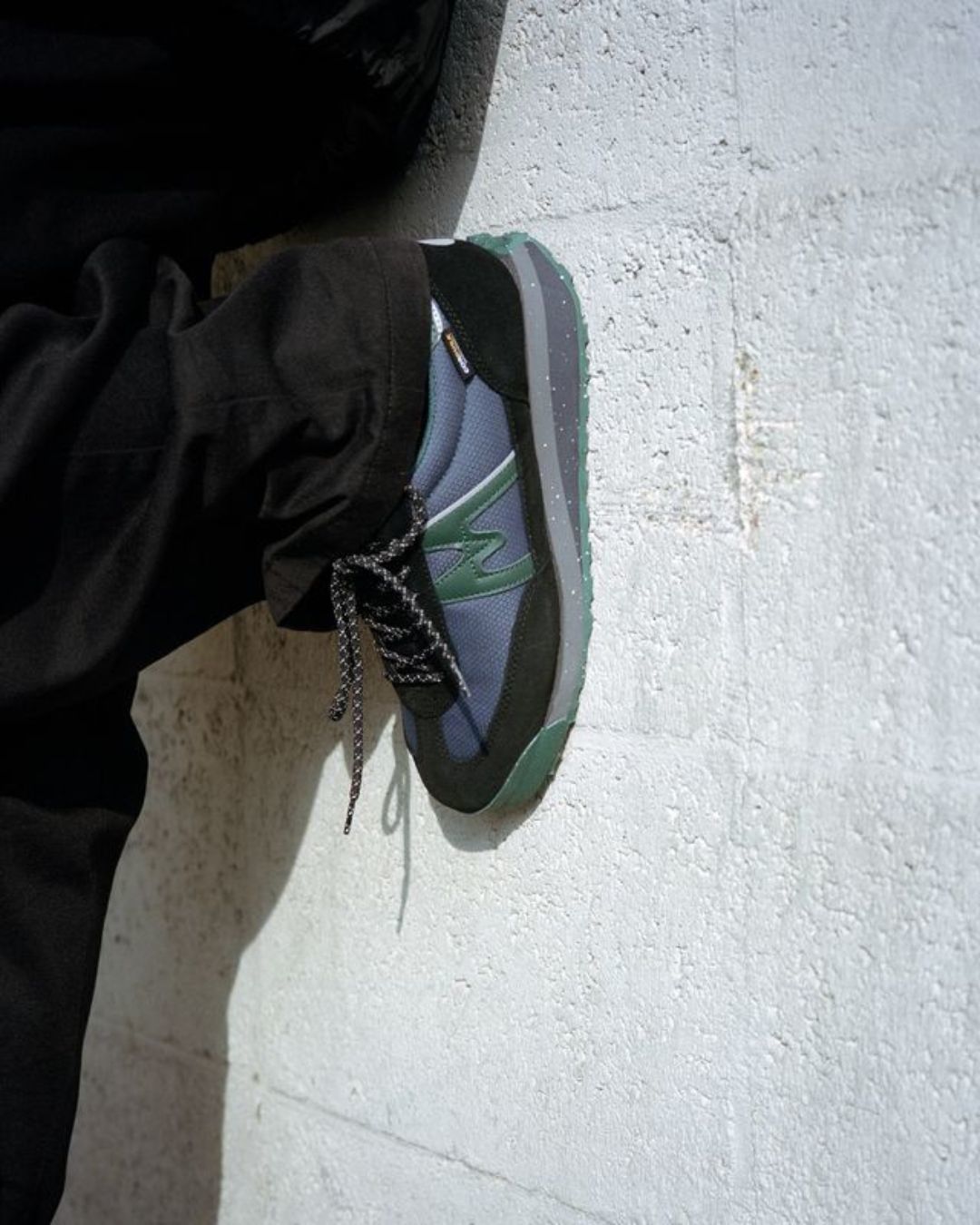 Mestari Control Caviar / Rain Forest F840013 | Karhu US