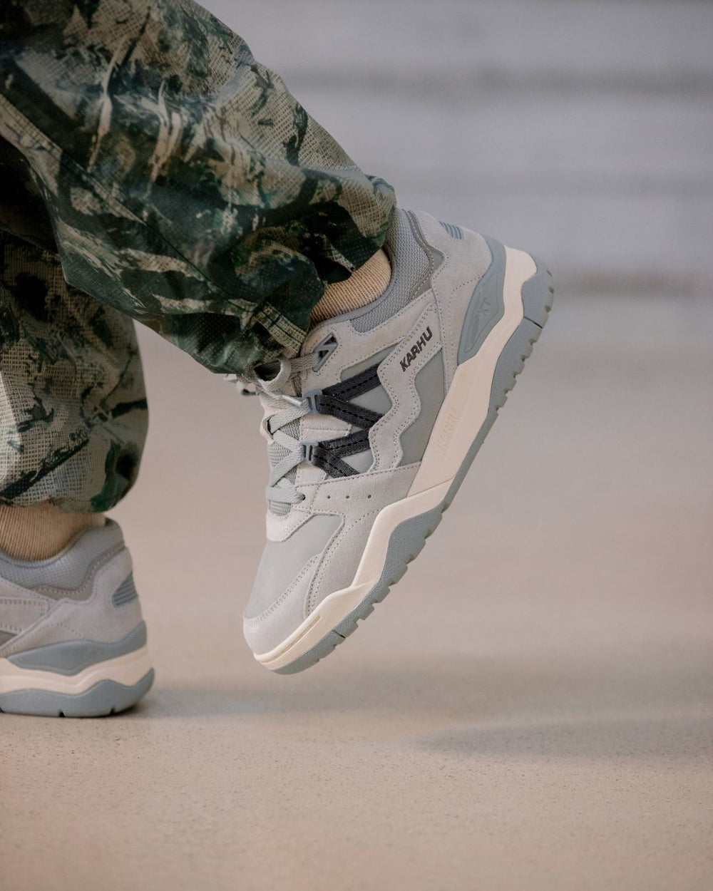 Fusion XT Lunar Rock / Magnet - F8050006 Lifestyle sneakers | Karhu discount