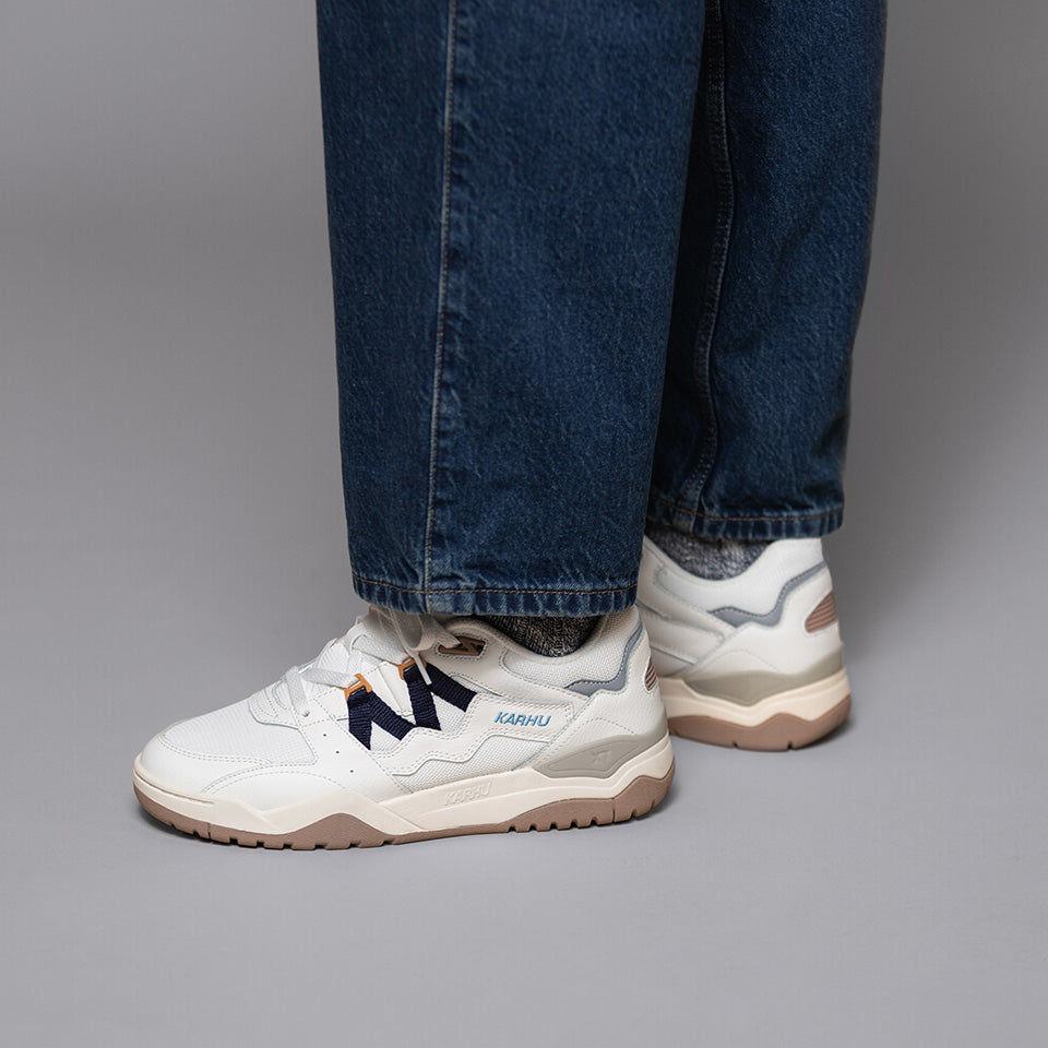 Fusion XT Bright White / Naval Academy - Lifestyle sneakers | Karhu for sale