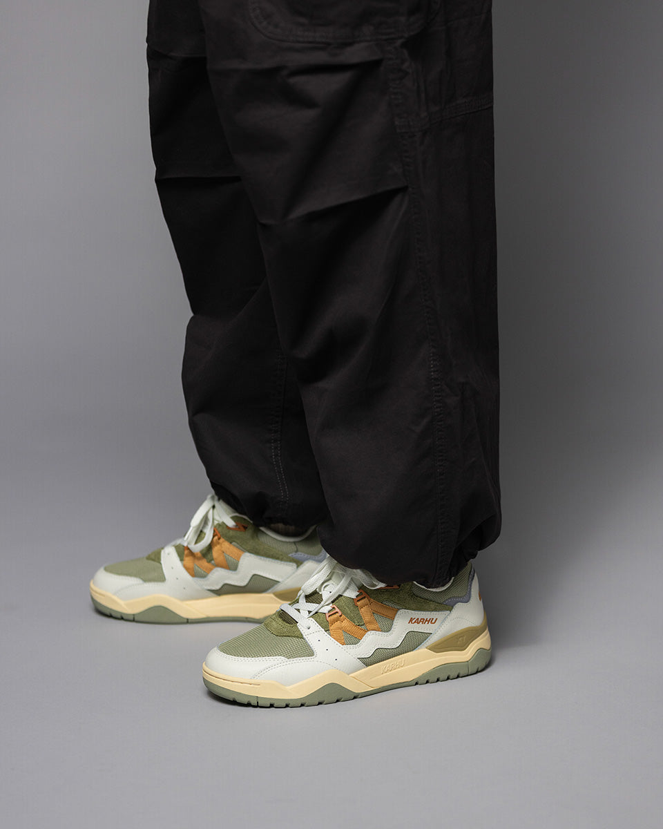 Fusion XT Icicle / Oak Buff - Lifestyle sneakers | Karhu on sale